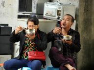 生活拾趣：从吃相看百态众生