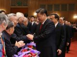 习近平等观看纪念红军长征胜利80周年文艺晚会《永远的长征》