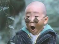 看网络新词“蓝瘦，香菇”