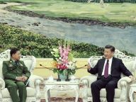 习近平会见缅甸国防军总司令