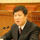 把坚持党的思想路线贯穿于执行党的基本路线全过程