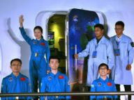 180天：从“太空”归来