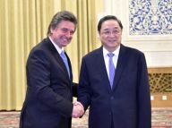 俞正声会见乌拉圭众议长