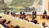 习近平同党外人士共迎新春