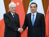 李克强会见意大利总统马塔雷拉