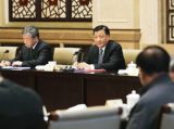 刘云山看望文艺界委员并参加讨论