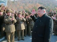 金正恩指导发射4枚弹道火箭