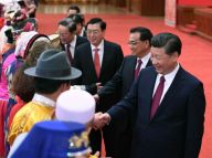 习近平等党和国家领导人出席两会少数民族代表委员茶话会