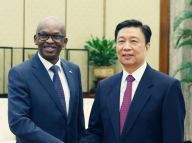 李源潮会见布隆迪外长