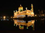 “地球一小时”：黑暗与光明