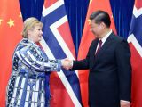 习近平会见挪威首相索尔贝格