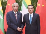 李克强会见缅甸总统吴廷觉