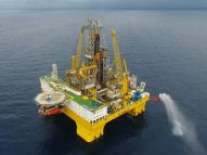 我国海域天然气水合物试采成功