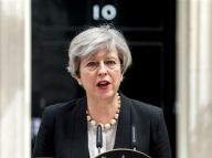 英国首相谴责曼彻斯特恐袭案