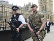 英国：恐怖威胁级别调至最高