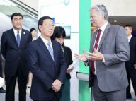 张高丽：着力推动清洁能源国际合作