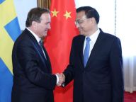 李克强同瑞典首相勒文举行会谈