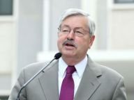 美国驻华大使：布兰斯塔德