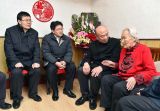 “七一”慰问“发乎善，不能止于善”