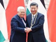 习近平同巴勒斯坦国总统阿巴斯举行会谈
