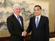 李克强会见美国密歇根州州长斯奈德