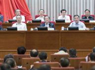 俞正声出席全国政协第二十二次会议