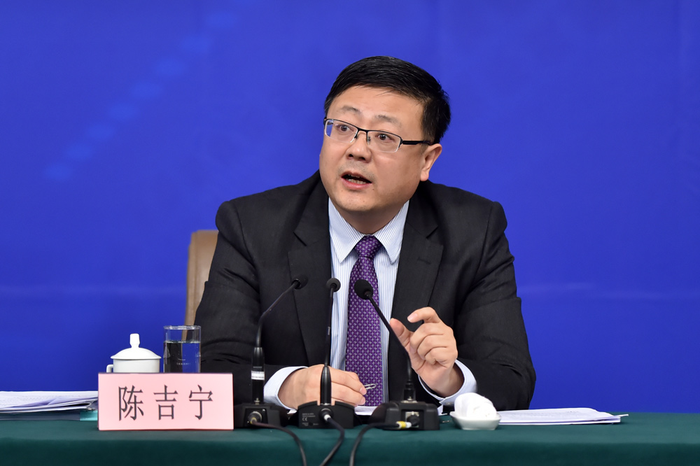 陈吉宁在朝阳区调研养老工作时强调 探索专业运营新模式 提高养老服务水平
