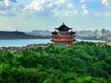 【人文中国】吴山：千年古韵 民俗荟萃