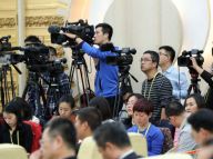 【党的十九大】记者风景线