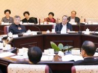 俞正声出席全国政协会议分组讨论