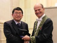 中国科学家获法国科学院大奖
