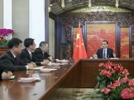李克强会见来京述职的崔世安