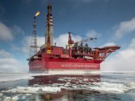 美俄关系：“制裁”仍在继续