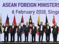 东盟国家外长非正式会议闭幕