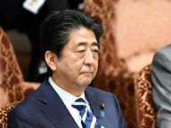 日本首相在参议院遭在野党追责