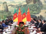 李克强会见喀麦隆总统比亚