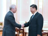 习近平会见英国约克公爵安德鲁王子