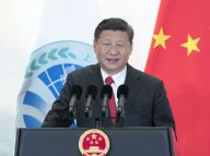习近平欢迎出席上海合作组织青岛峰会的外方领导人
