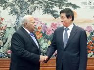 栗战书与阿塞拜疆国民议会议长会谈