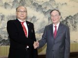 王岐山会见缅甸联邦议会议长