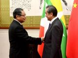 王毅会见缅甸国务资政府部部长