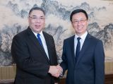 韩正会见澳门特区行政长官崔世安