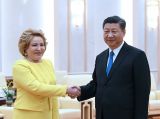 习近平会见俄罗斯联邦委员会主席马特维延科