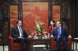 王岐山会见阿根廷共和国方案党干部考察团
