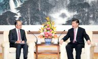 习近平会见世界银行行长金墉