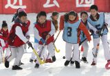 全民健身——雪地运动会上趣味浓
