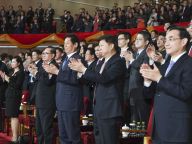 朝鲜友好艺术团在京访演