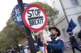英国“脱欧”面临新“关口”