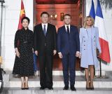 习近平会见法国总统马克龙