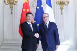 习近平会见法国国民议会议长费朗